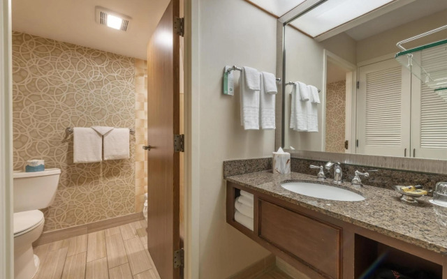 Best Western Plus The Normandy Inn & Suites