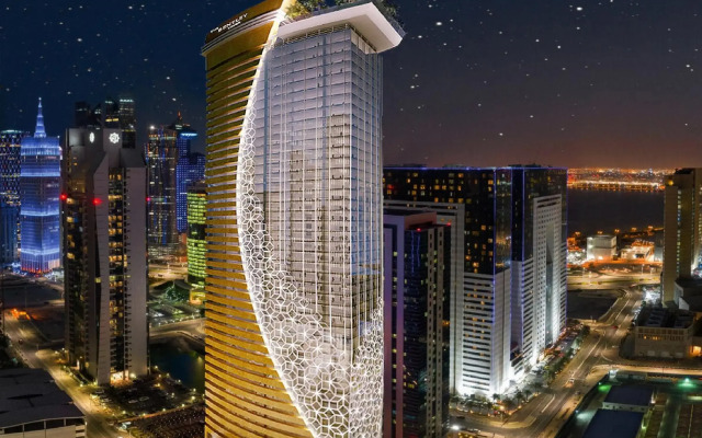 The Bentley Luxury Hotel and Suites