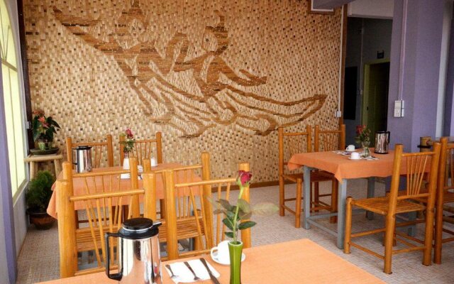 Sin Taung Ywa Inn