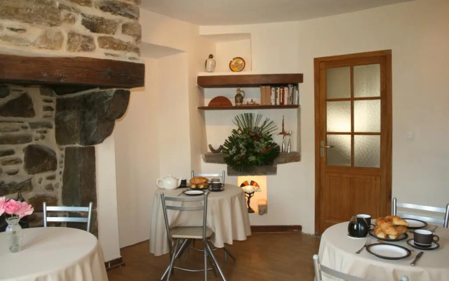 La Maison Aux Volets Verts