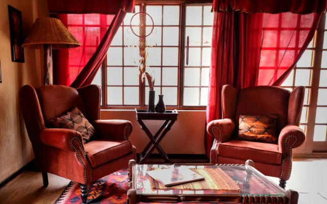 Lovely Holiday Home Bordering Kruger National Park