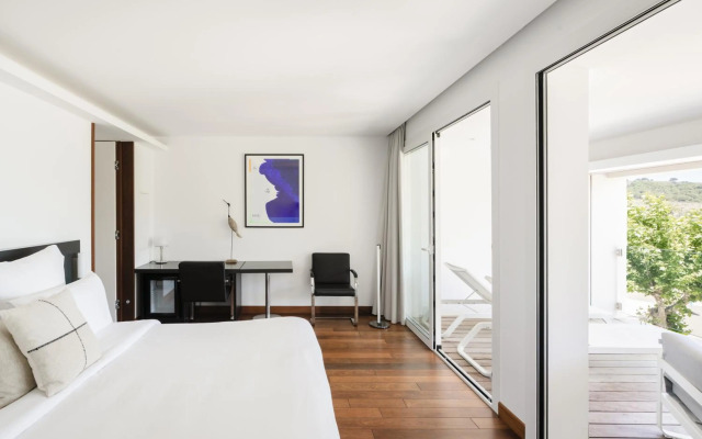 Les Elmes - Hôtel, Spa & Plage Privée