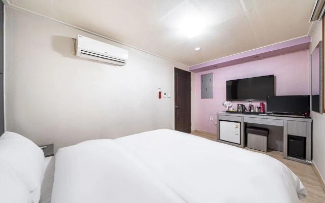 Pocheon Social Hotel