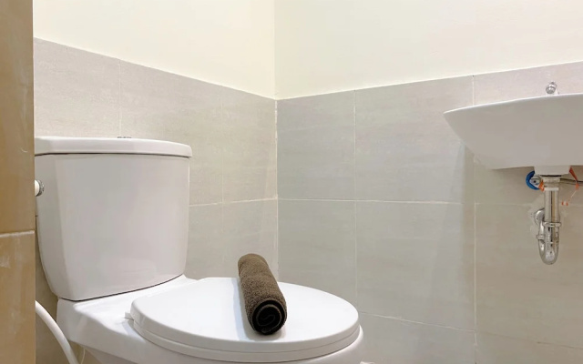 Spacious And Homey Apartment 2Br At Meikarta