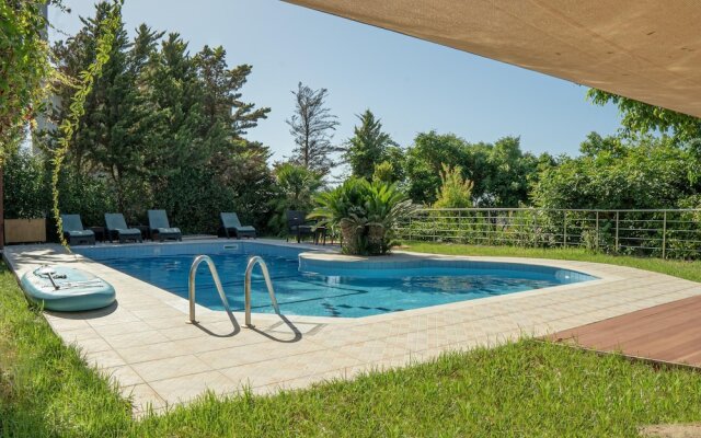 Iris Stone Built Villa
