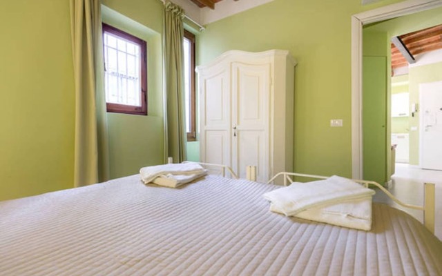 1BR Apt in Via Panicale by Sea N' Rent