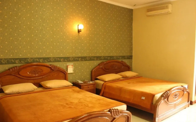 Lingga Hotel