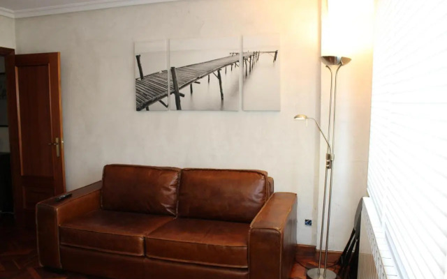 Apartamentos Zarautz Playa, con piscina y garaje