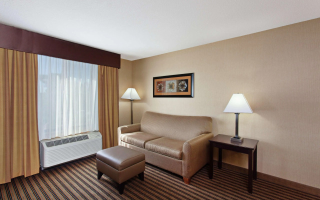 Hampton Inn & Suites Fresno-Northwest