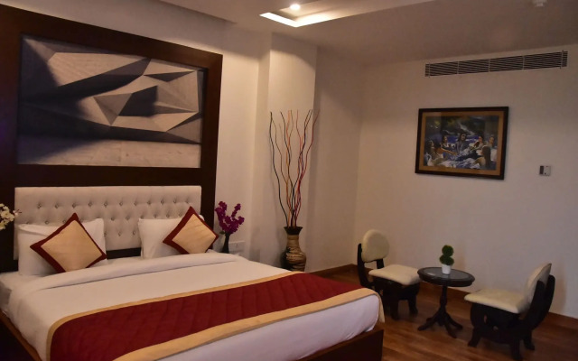 OYO 10431 Hotel Ishanika