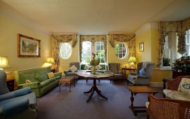 Esseborne Manor Hotel