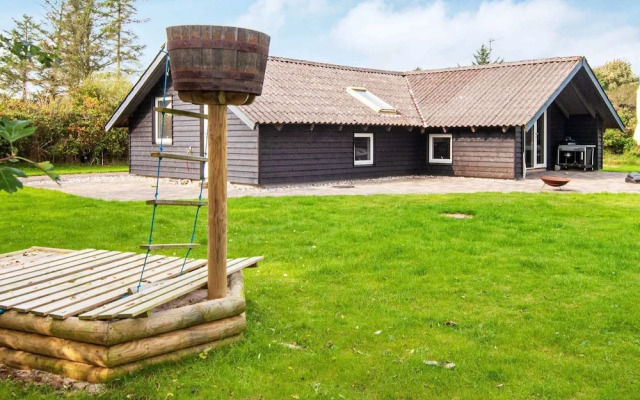 5 Person Holiday Home in Ulfborg