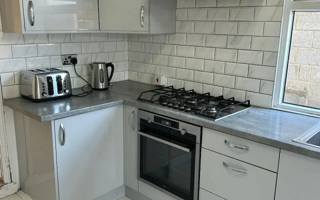 ELSARO Guest house