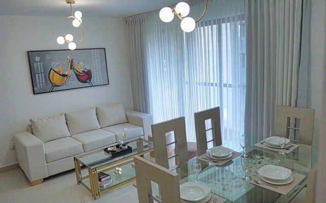 "premium Space In Santiago- 5 Min Away From Airport"