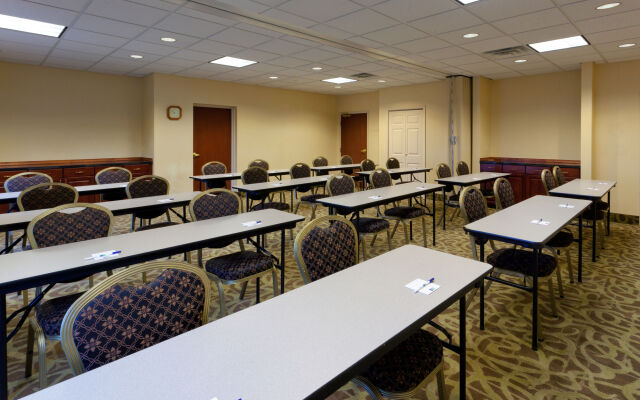 Holiday Inn Express North East by IHG