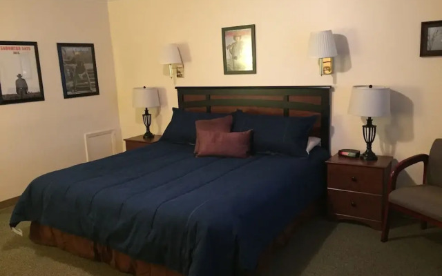 Historic Mansion House Inn