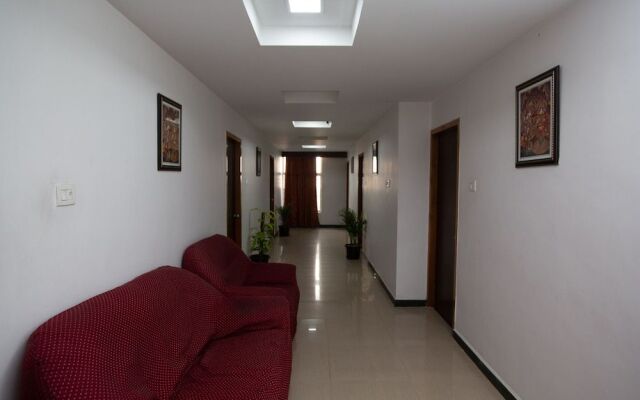 OYO 26947 The Lavish