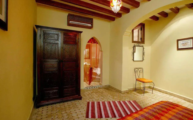 Riad Alida