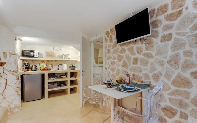 Maison 43 Ostuni With Indoor Pool