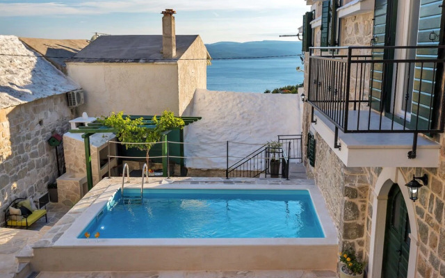 Villa Topolinath Pool