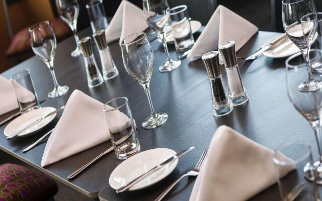Clarion Suites Gateway