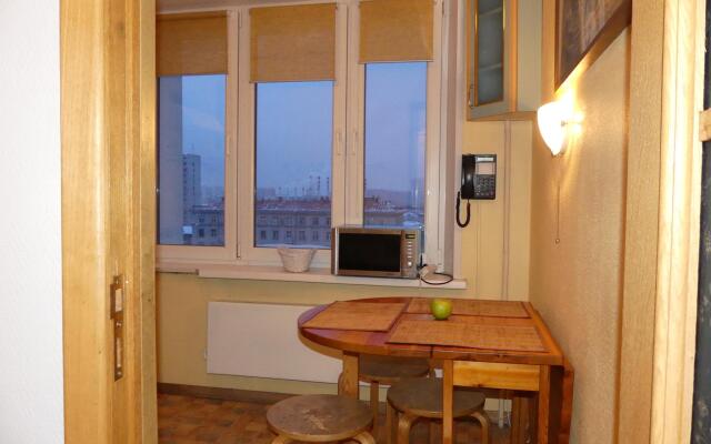 Апартаменты на улице 2-я Черногрязская 1