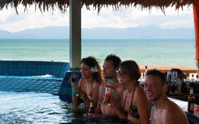 Asia Blue Beach Hostel Hacienda