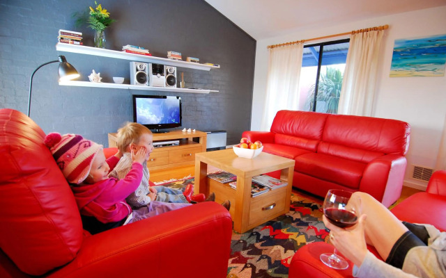 Esperance Island View Apartments