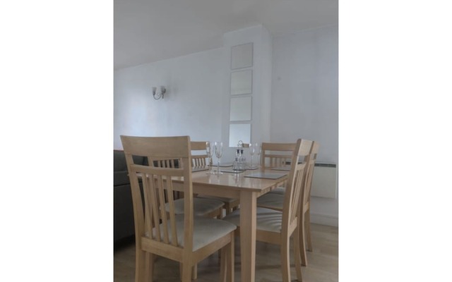 Luxury, Central Apartment for 6 in Manchester