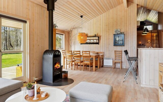 7 Person Holiday Home in Albaek