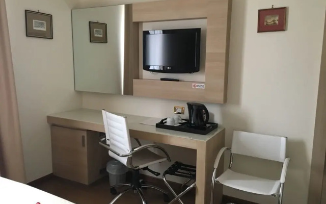 Hotel Ai Due Leoni
