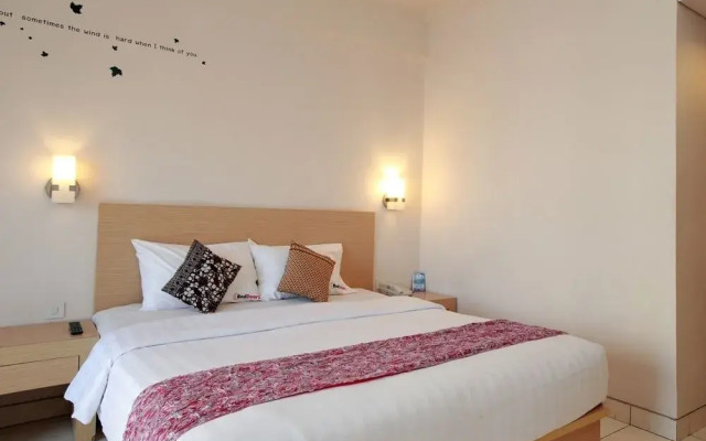RedDoorz Near Lippo Mall Kuta