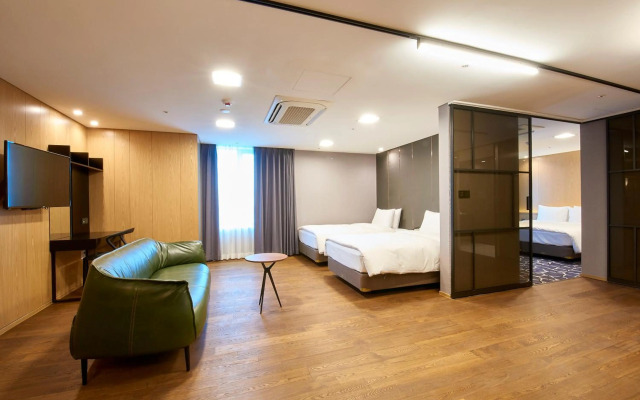 Hotel tt