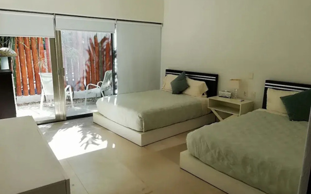Via 38 C01 by Realty Group