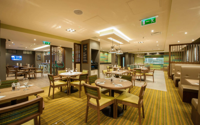 Отель Premier Inn London Holborn