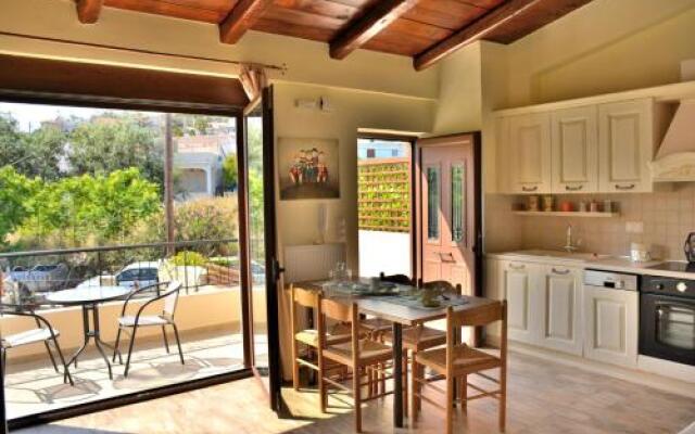 Luxury Suites in Panormo