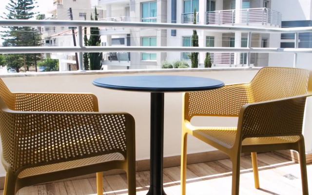 Corina Suites and Apartments