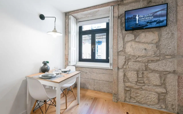 GuestReady - The Lucky One