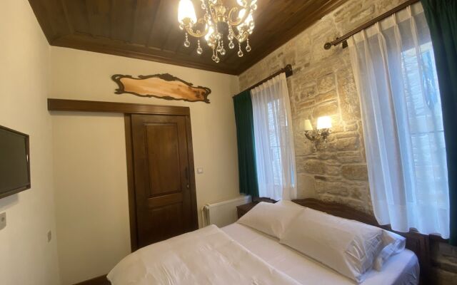 Dionysos 1789 Boutique Hotel