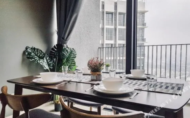 Ekocheras Suite by MOKA