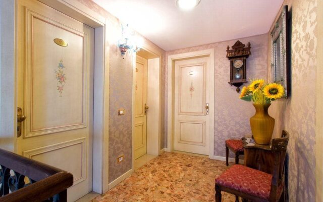 Hotel Conterie