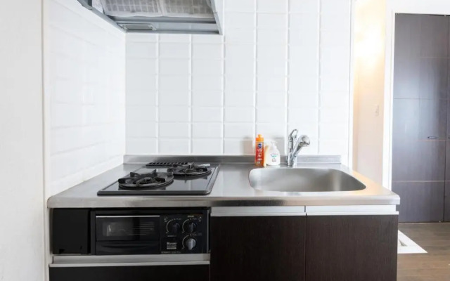 Yakuin apartment