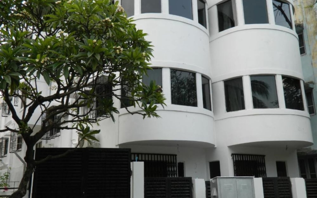The Kei Inn & Suites Hotel