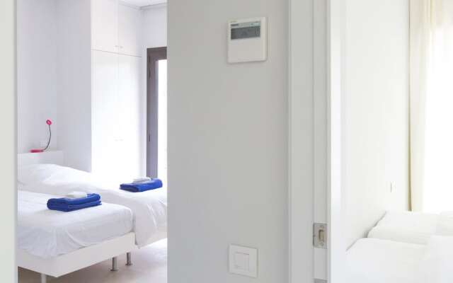 Modern Holiday Home in Sant Andreu de Llavaneres with Swimming Pool