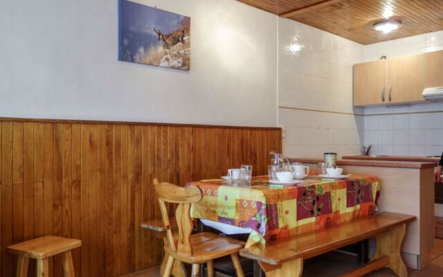 Le 2100 A et B 12731