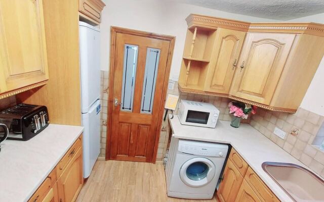 Garfield Villa-beautiful 4-bed House in Gillingham