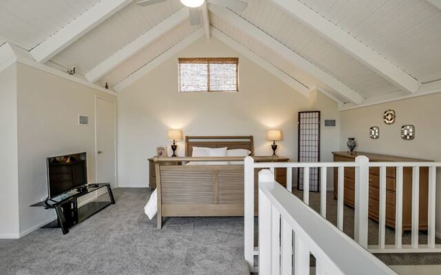 Colonial Home #54053