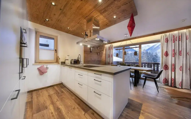Inviting Chalet in Neukirchen near Wildkogel Ski Arena