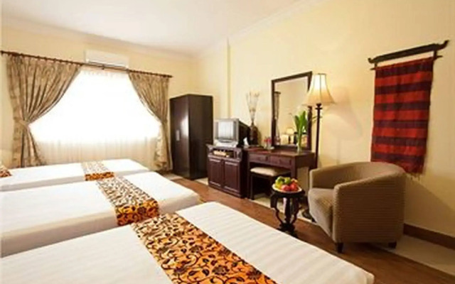 Royal Inn