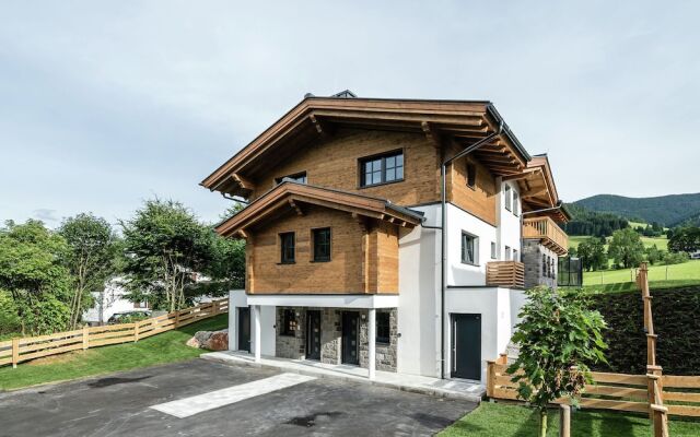 Luxurious Holiday Home With Sauna in Leogang